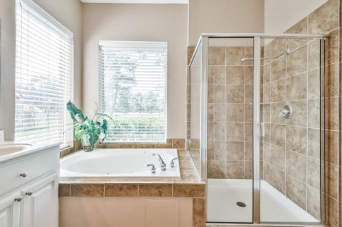 14603 Logan Fls Ln, Humble TX 77396-3774 exterior