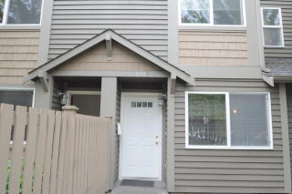 4309 8th Ave, Seattle WA  98105-4704 exterior