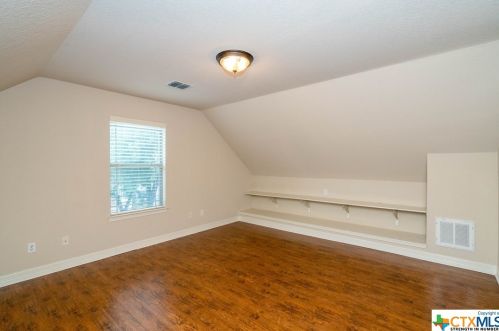 578 Winding River Ln, Spring Branch TX 78070-6382 exterior