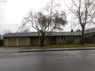 2075 Berwin Ln, Eugene, OR 97404-2190