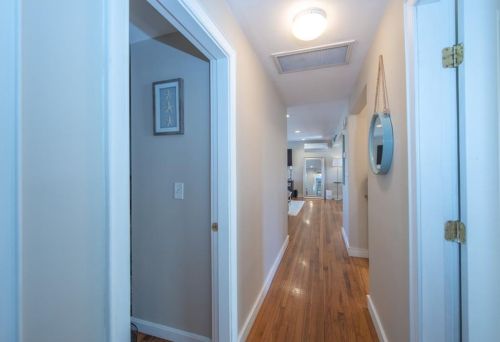 23 Concord Dr, Middletown RI 02842-5251 exterior