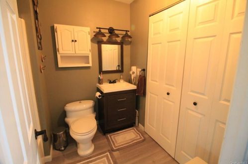 18 Taconic St, Poughkeepsie NY 12603-4424 exterior