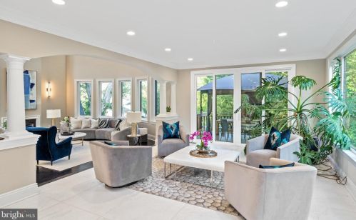 1645 Kirby Rd, Mc Lean VA  22101-3240 exterior