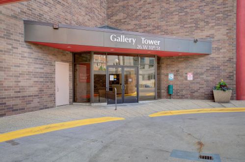 26 10th St, Saint Paul MN 55102-1042 exterior