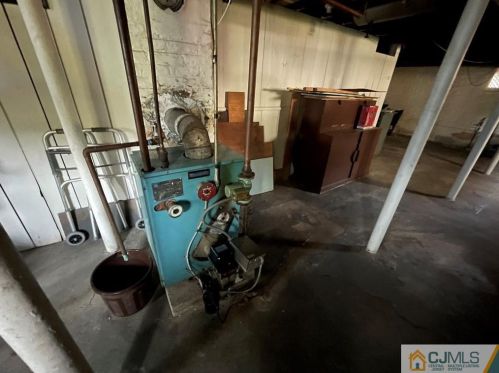 80 Plum St, New Brunswick NJ 08901-1828 exterior