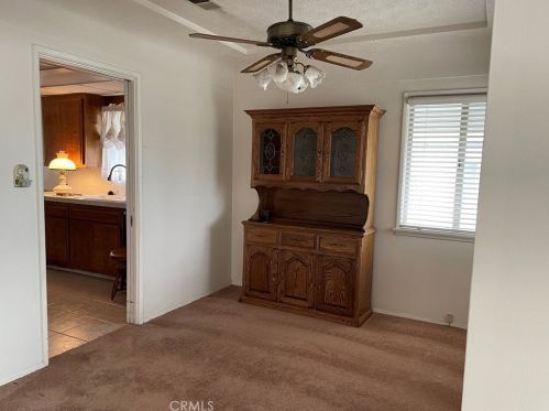 9752 Glandon St, Bellflower CA 90706-3053 exterior