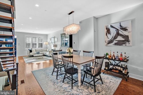 2011 Brown St, Philadelphia PA 19123-2256 exterior