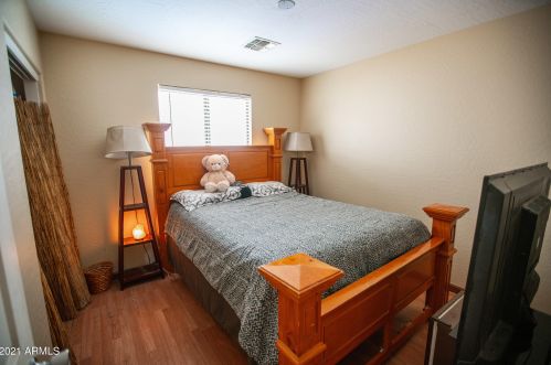 6108 37 Dr, Phoenix AZ 85051-1108 exterior