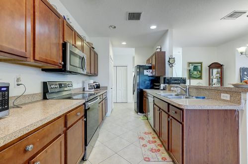 3916 Sabal, Fort Pierce FL 34981-5117 exterior