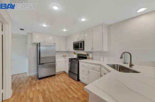 495 Folsom Cir, Milpitas CA 95035-3539 exterior