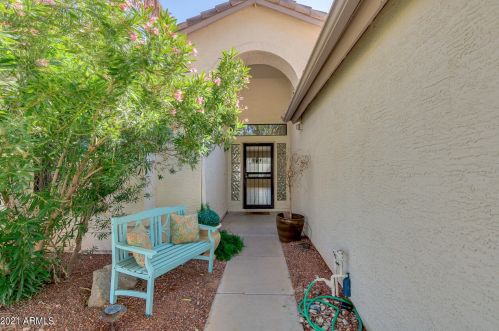 1243 Lantana Dr, Chandler, AZ 85248-3721