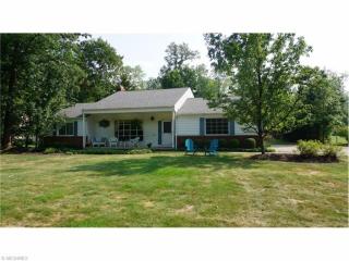 24325 Hilliard Blvd, Cleveland OH  44145-3520 exterior