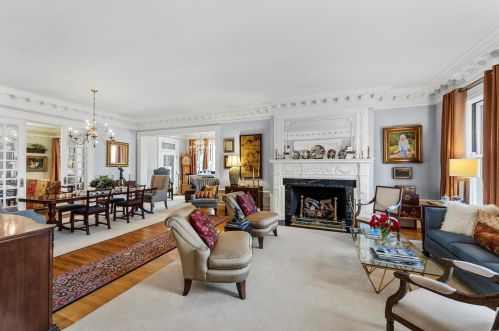 36 Portland Pl, Saint Louis MO 63108-1242 exterior