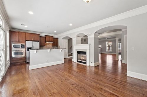 2677 Derby Walk, Atlanta GA 30319-3657 exterior