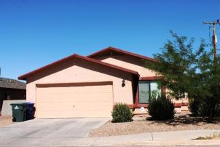 302 Iowa St, Tucson, AZ 85706-1226