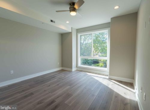 2019 Bodine St, Philadelphia PA  19122-1503 exterior