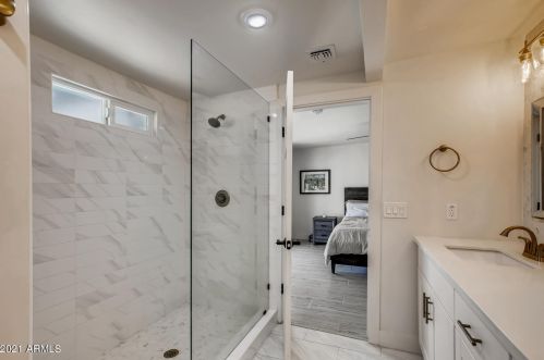 2615 Fairmount Ave, Phoenix AZ 85015-5356 exterior