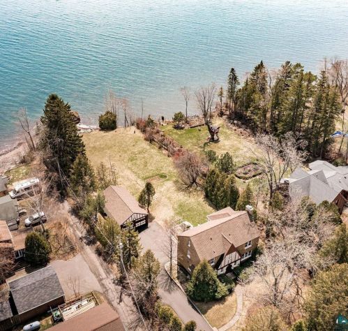 5418 London Rd, Duluth MN 55804-2511 exterior