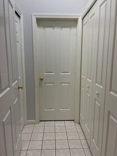 6 Lees Farm Commons Dr, Providence RI 02904-3044 exterior