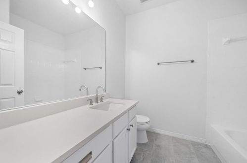 18330 Marlin Waters Dr, Humble TX 77346-8005 exterior