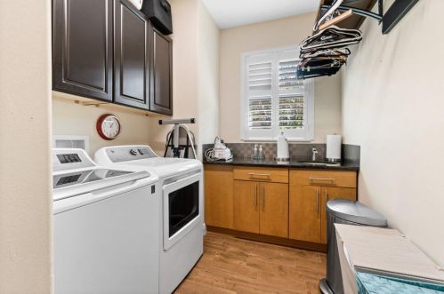 9859 Carrotwood Cir, Fort Pierce FL  34987-2478 exterior