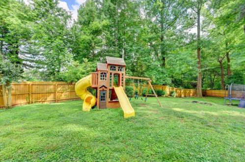 2842 Cardinal Lk Dr, Duluth GA 30096-3934 exterior