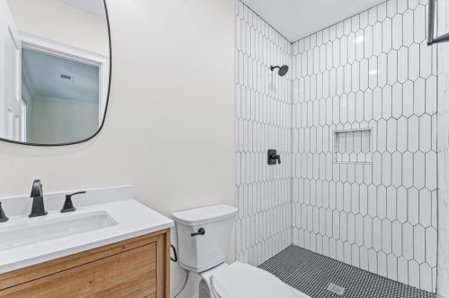 59 Leslie St, Atlanta GA  30307-2723 exterior