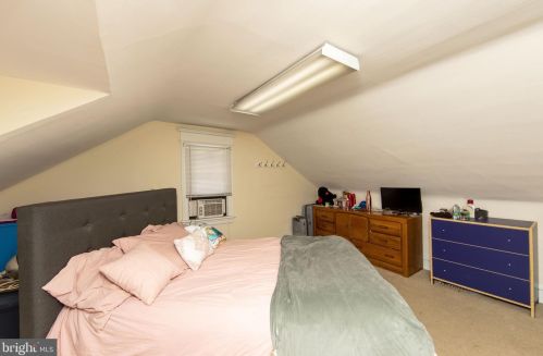 557 Haddon Ave, Camden NJ 08103-2839 exterior