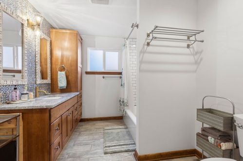 4002 Howley St, Pittsburgh PA  15224-1418 exterior