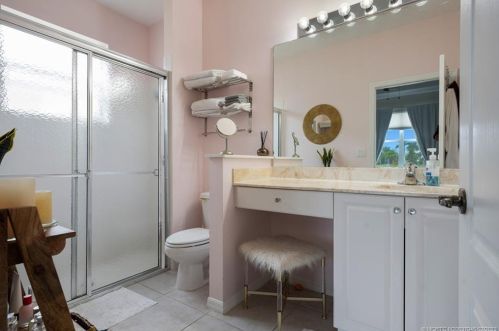 9956 Chadwick Dr, Fort Pierce FL 34987-2418 exterior