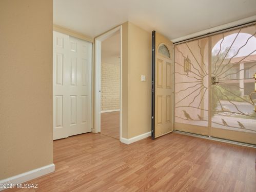 5677 Camino De La Noche, Tucson AZ  85718-4420 exterior