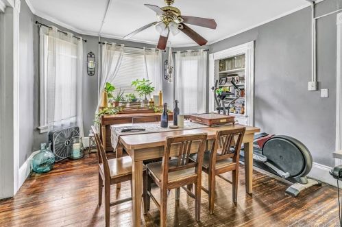 6 Cottage St, Derby CT 06418-1503 exterior