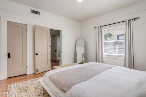 622 8th St, Tucson AZ  85705-8520 exterior