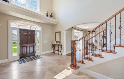 5612 Meadowbrook Ln, Bull Valley IL 60014-3009 exterior