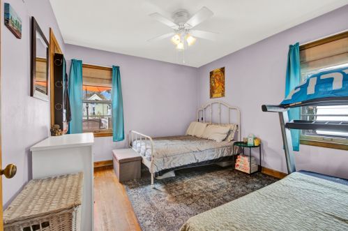 209 70, Milwaukee WI 53218-1815 exterior