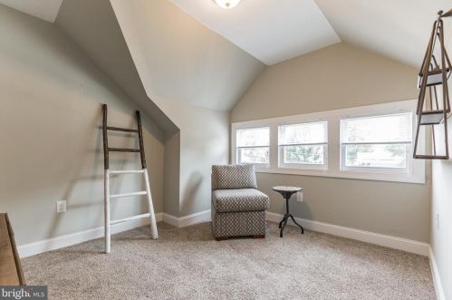 300 Collings Ave, Camden NJ 08107-1738 exterior