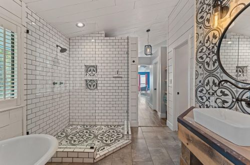 4532 Bayside Dr, Milton FL  32583-8422 exterior