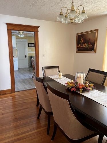 111 Wilber St, Springfield MA 01104-2527 exterior