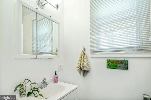 3625 Fairmount Ave, Philadelphia PA 19130-2836 exterior