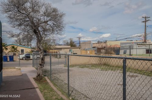 29 Pennsylvania Dr, Tucson AZ  85714-2640 exterior