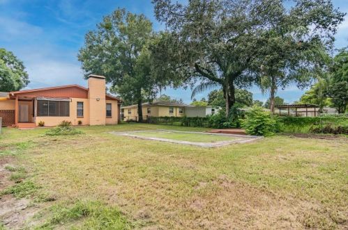 503 131st Ave, Tampa FL  33612-3451 exterior