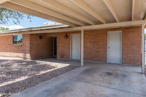 5749 Irving Ave, Tucson AZ  85706-4825 exterior