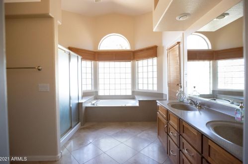 1524 Oriole Way, Chandler AZ 85286-4356 exterior