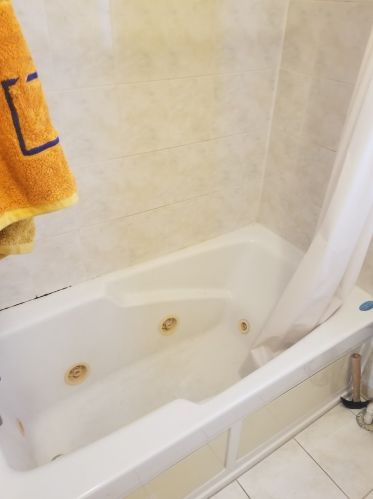 1822 7 Ave, Broadview IL 60153-2034 exterior