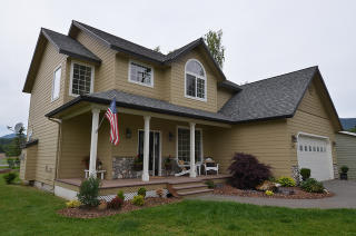 609 Lincoln Ave, Sandpoint, ID 83864-2324