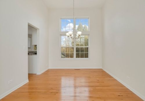 1715 Vlg Ct, Bull Valley IL 60014-2010 exterior