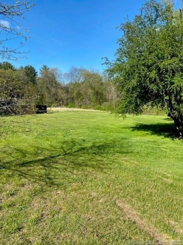 30-B Cannon Rd, Wilton CT 06897-2625 exterior