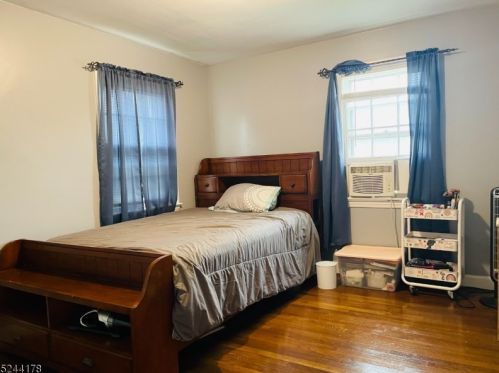 14 Elk Ave, Dover NJ 07801-2505 exterior