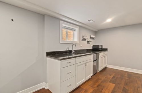 3321 Aberdeen St, Chicago IL 60643-2241 exterior