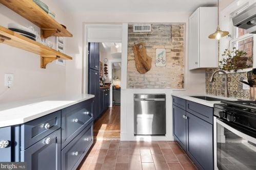 532 Newton Pl, Washington DC  20010-1710 exterior